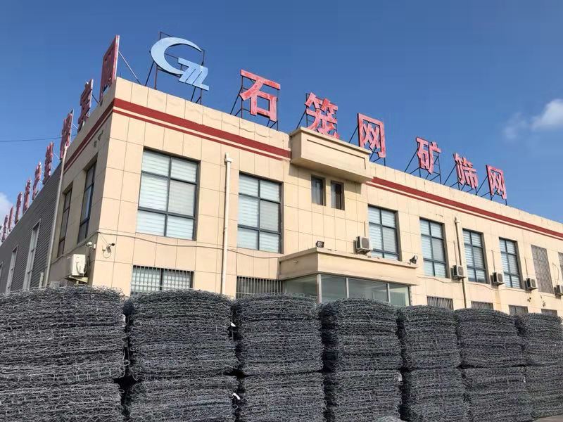 雷诺护垫的由来