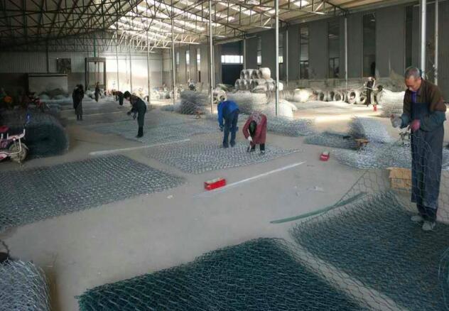 雷诺护垫的施工步骤