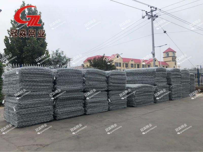 雷诺护垫组装施工小技巧